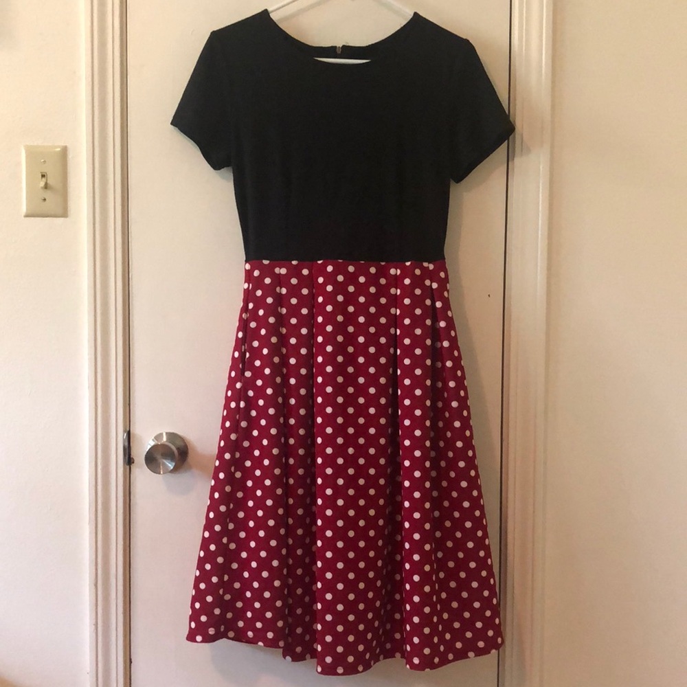 Polka dot / Minnie Mouse dress
